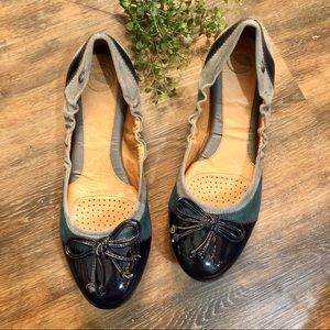 Nurture leather Slip on flats. Size 9